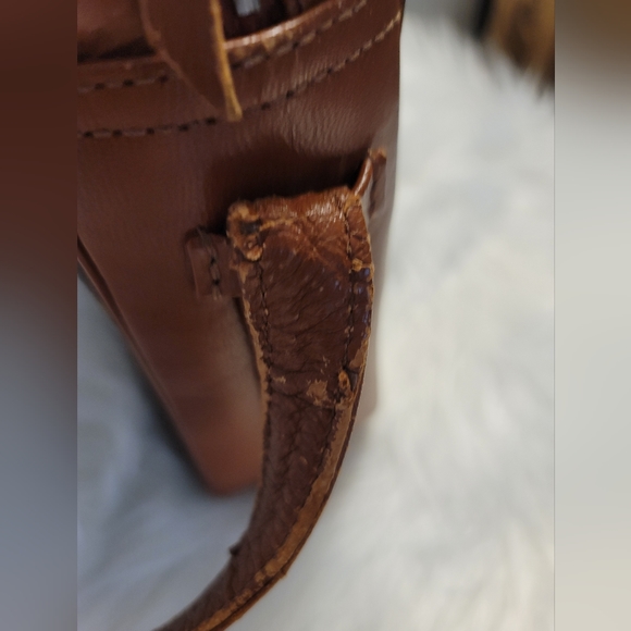 Louis Vuitton Brown and Tan Crossbody Bag - Picture 4 of 16